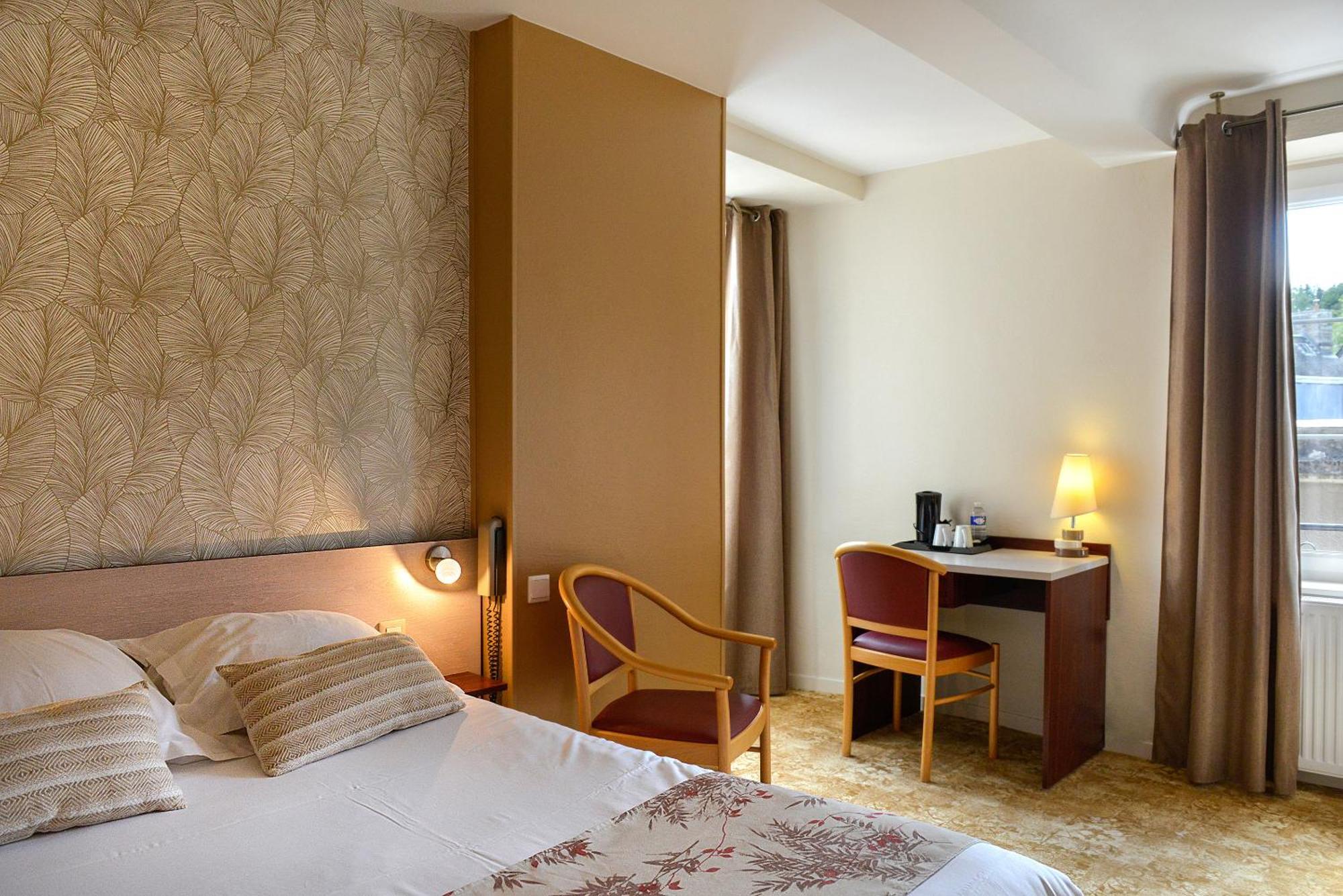 Logis Hotel Spa Restaurant Au Site Normand Clécy Eksteriør bilde