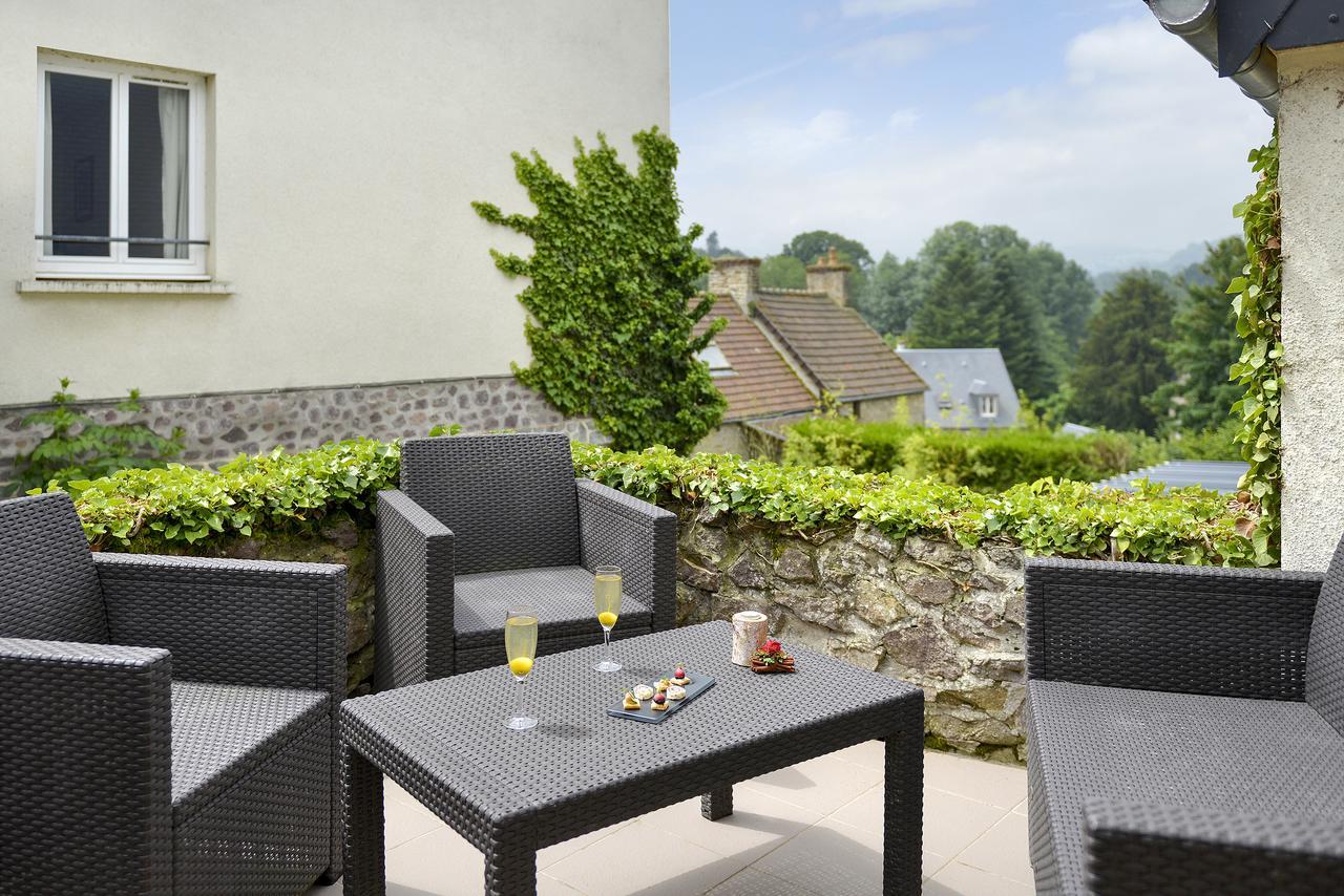 Logis Hotel Spa Restaurant Au Site Normand Clécy Eksteriør bilde