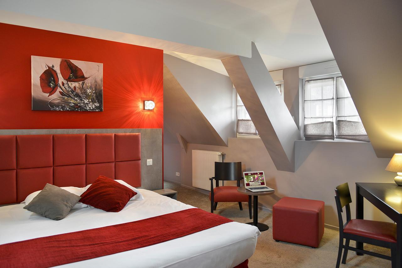 Logis Hotel Spa Restaurant Au Site Normand Clécy Eksteriør bilde